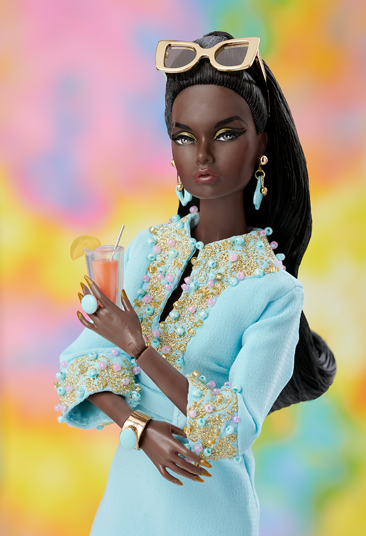 First W Club doll for 2021 revealed - Resort Ready Poppy Parker is