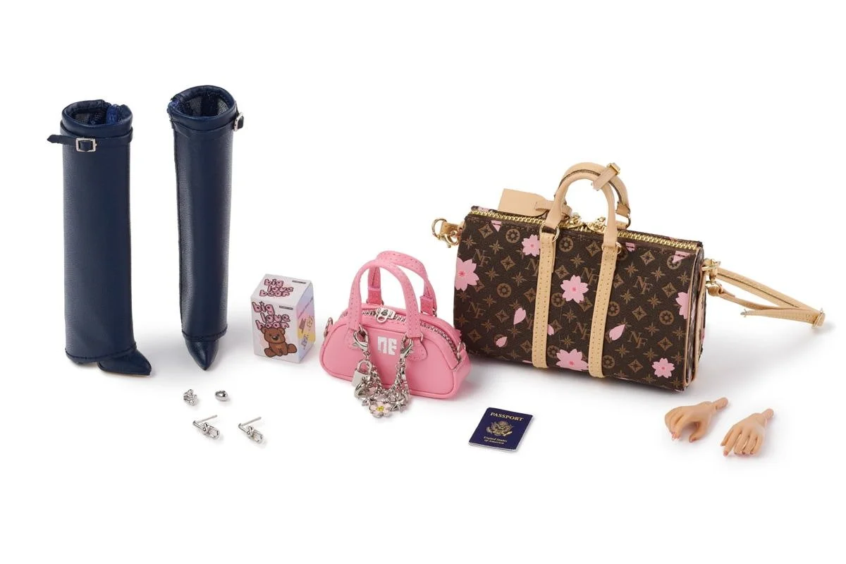 Sakura Season Nadja Rhymes doll accessories