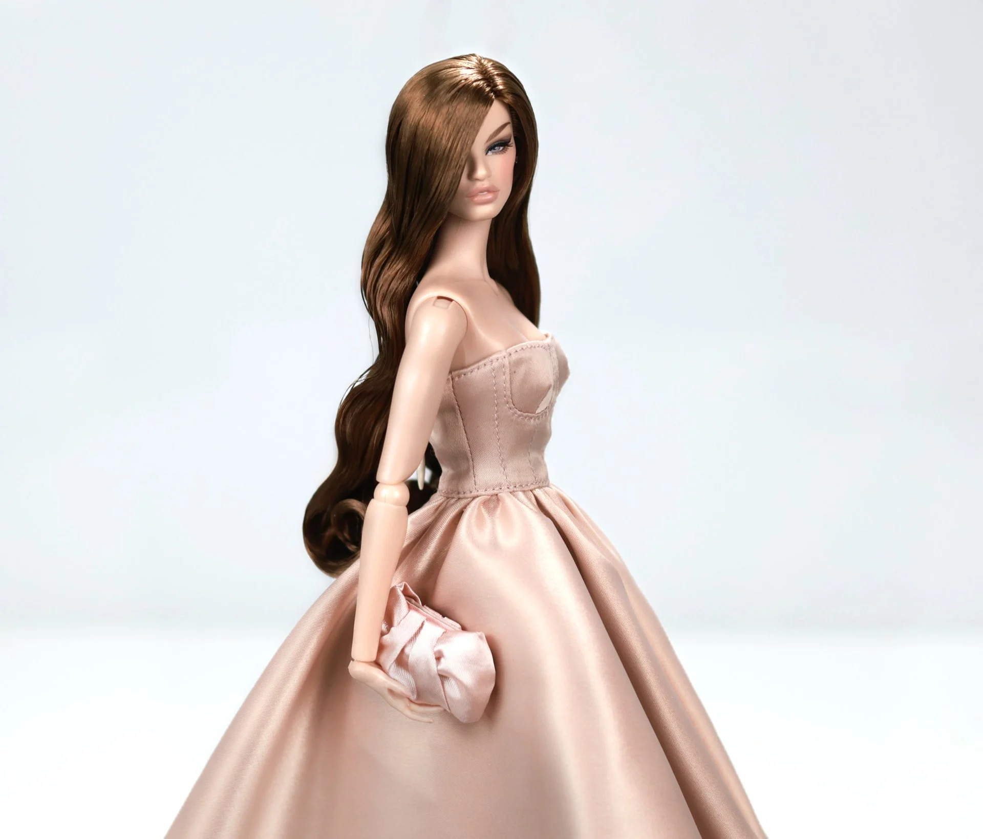 Celebration-Allegra-Orsini-fashion-doll