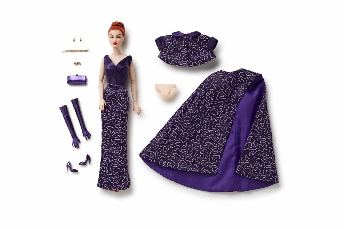 Purely Elegant Extravagance  Victoire Roux doll and accessories