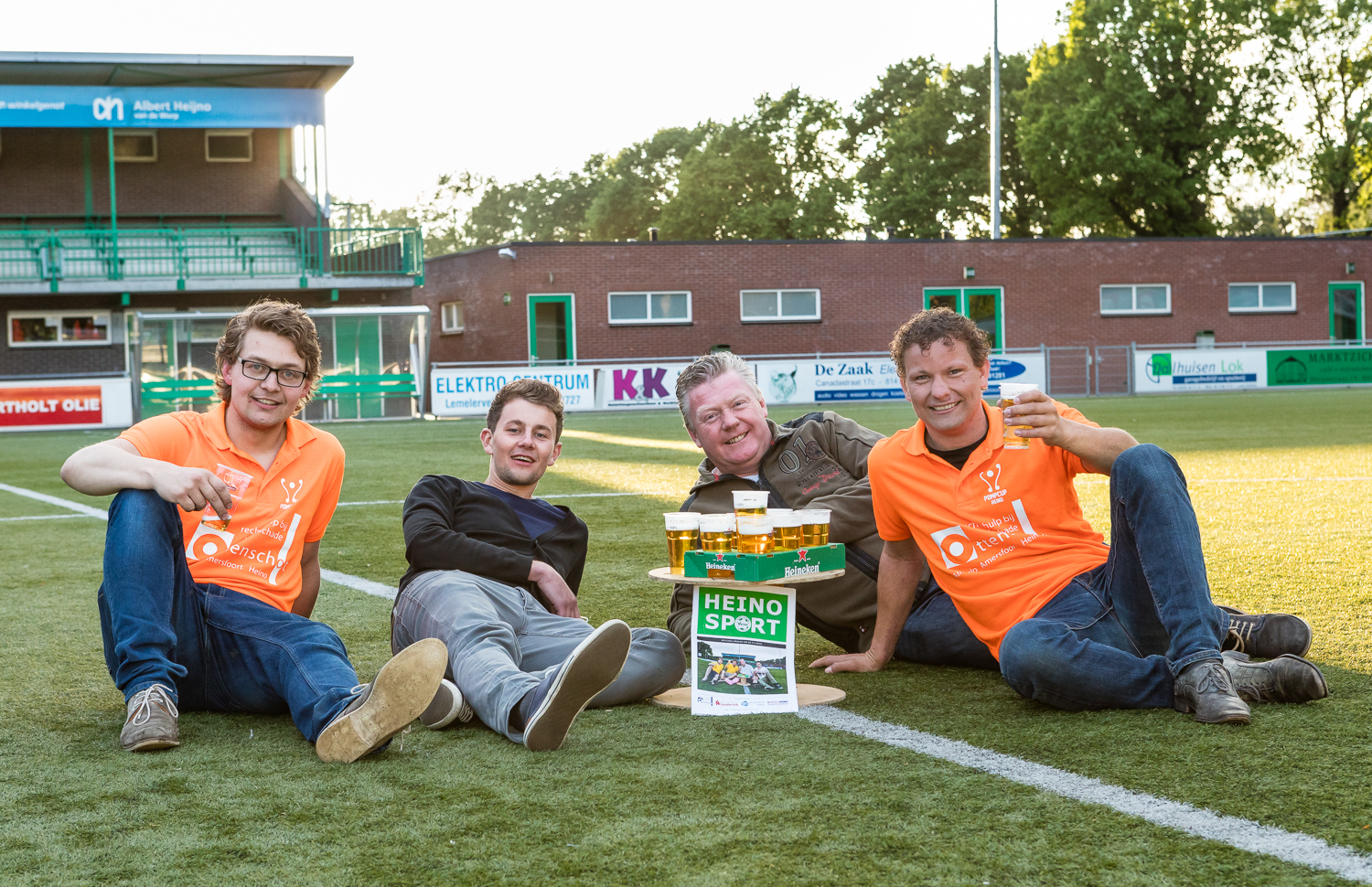 And of course we took this traditional picture on the centre spot of field 1, after which the party really kicked off!