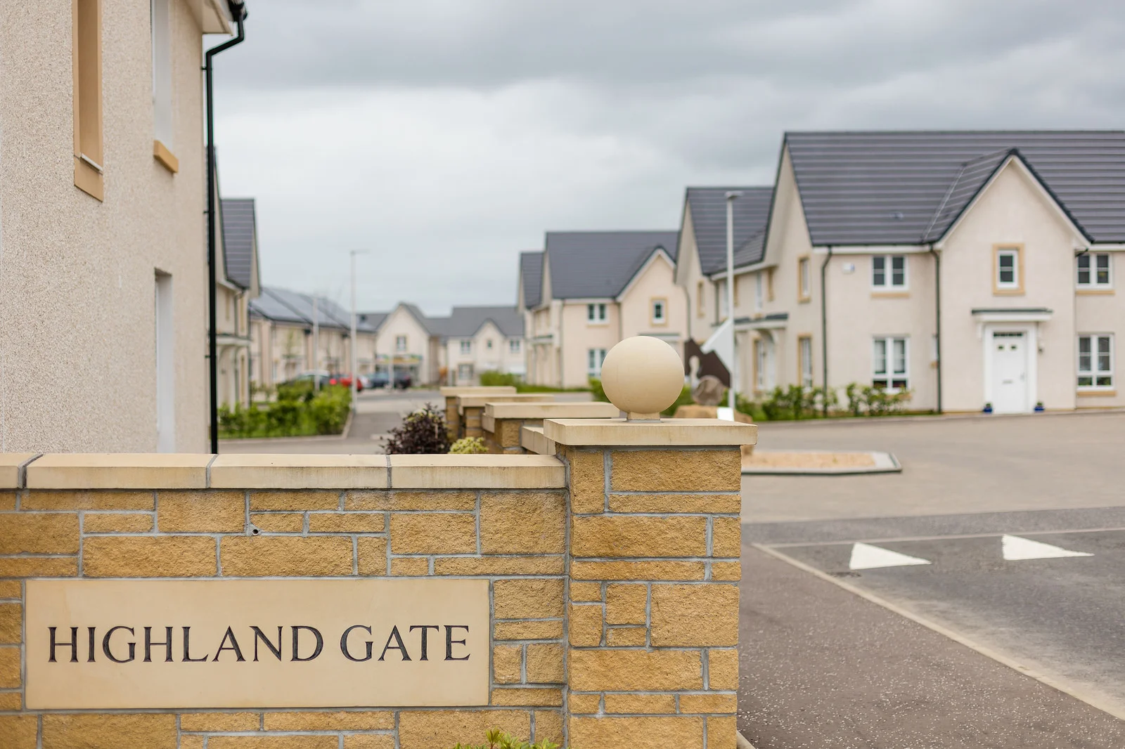 Highland Gate Stirling.jpg