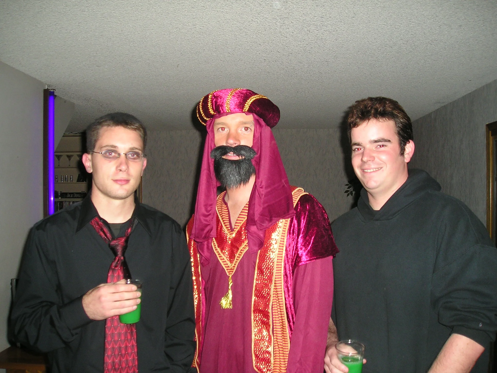 RoyalOakManor 005.jpg