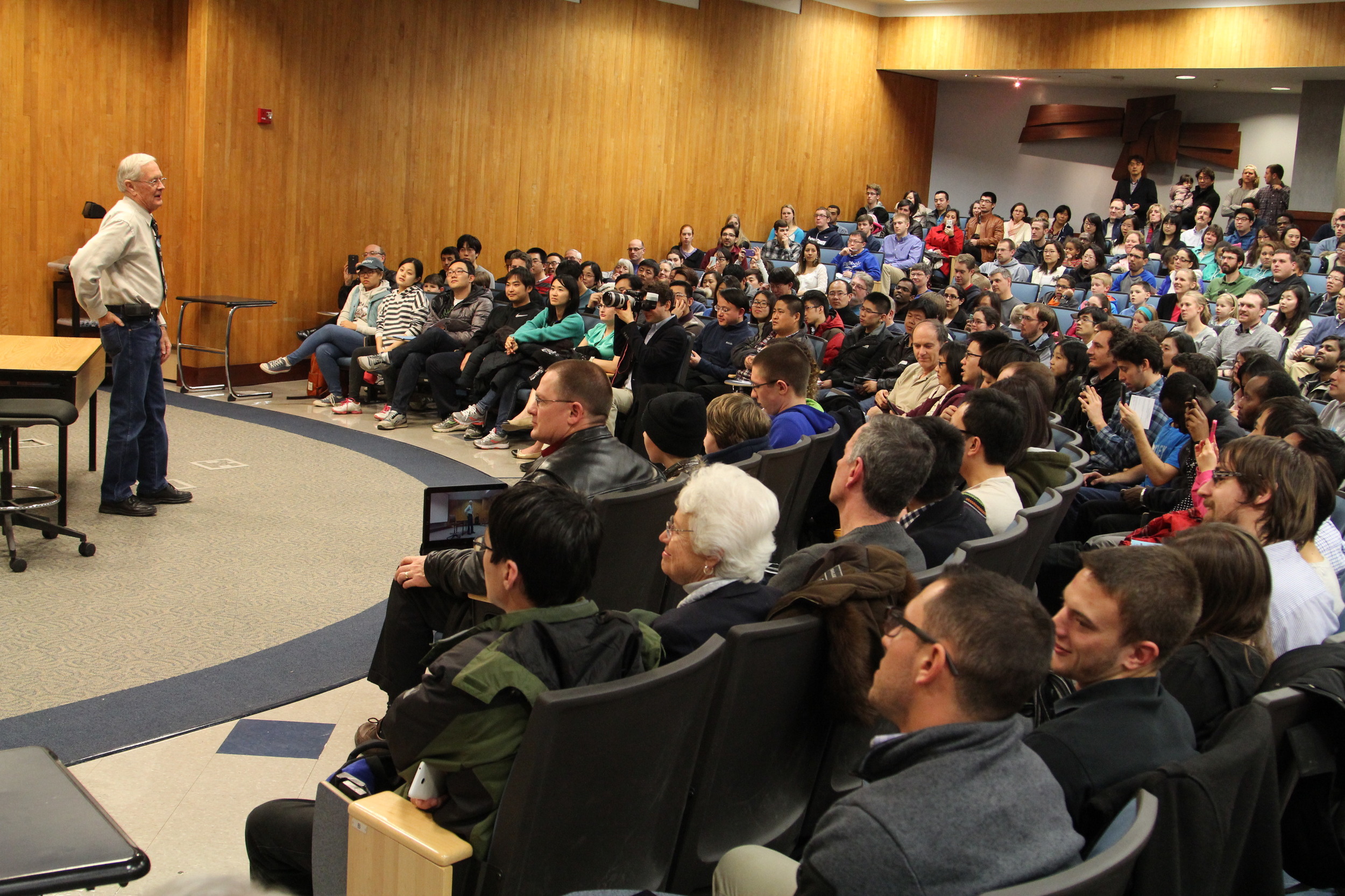 Duke Lecture Kern Bldg16.jpg