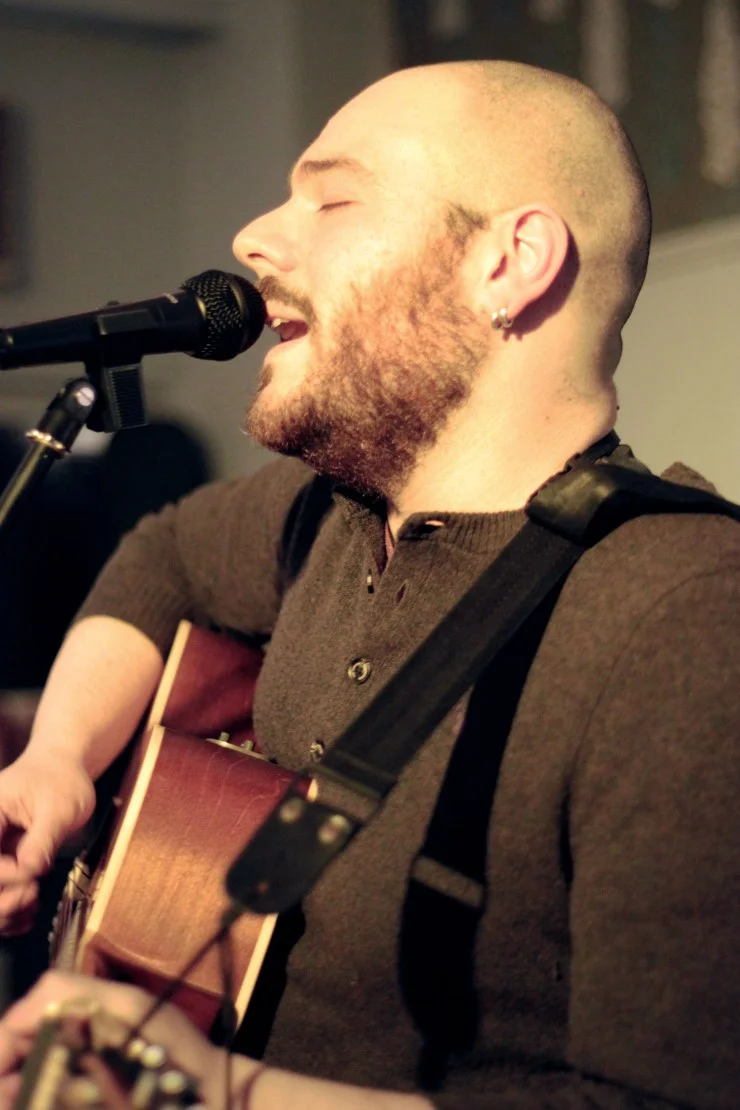 Live at Folking Aroud - Kingston02/2015