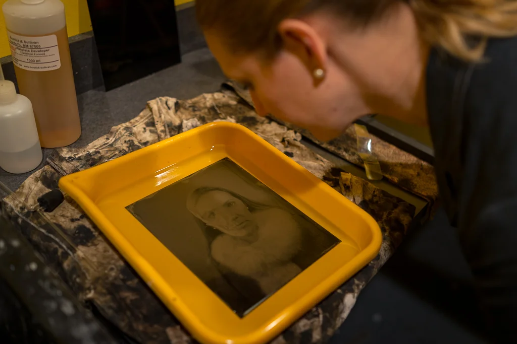 Katie inspects her 8x10 tintype portrait