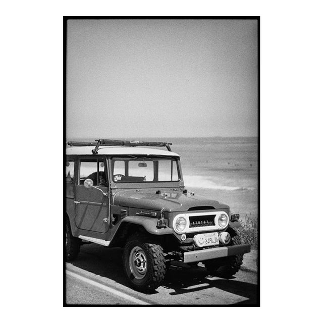 Malibu Cruiser #ilfordhp5#malibu
.
.
#analog_whale #film #filmcommunity #filmisalive #filmandfriends #ishootfilm #onfilm #staybrokeshootfilm #believinfilm #analog #analogue #analoguevibes #analogfeatures #thefilmcommunity#filmfpt#photofilmy#theanalog