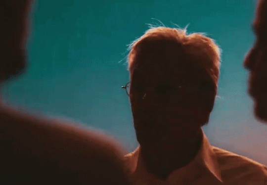 vidssave.comZecaVelosoCaetanoVelosoMorenoVelosoTomVeloso-SalvadorVideoOficial480P-ezgif.com-video-to-gif-converter.gif