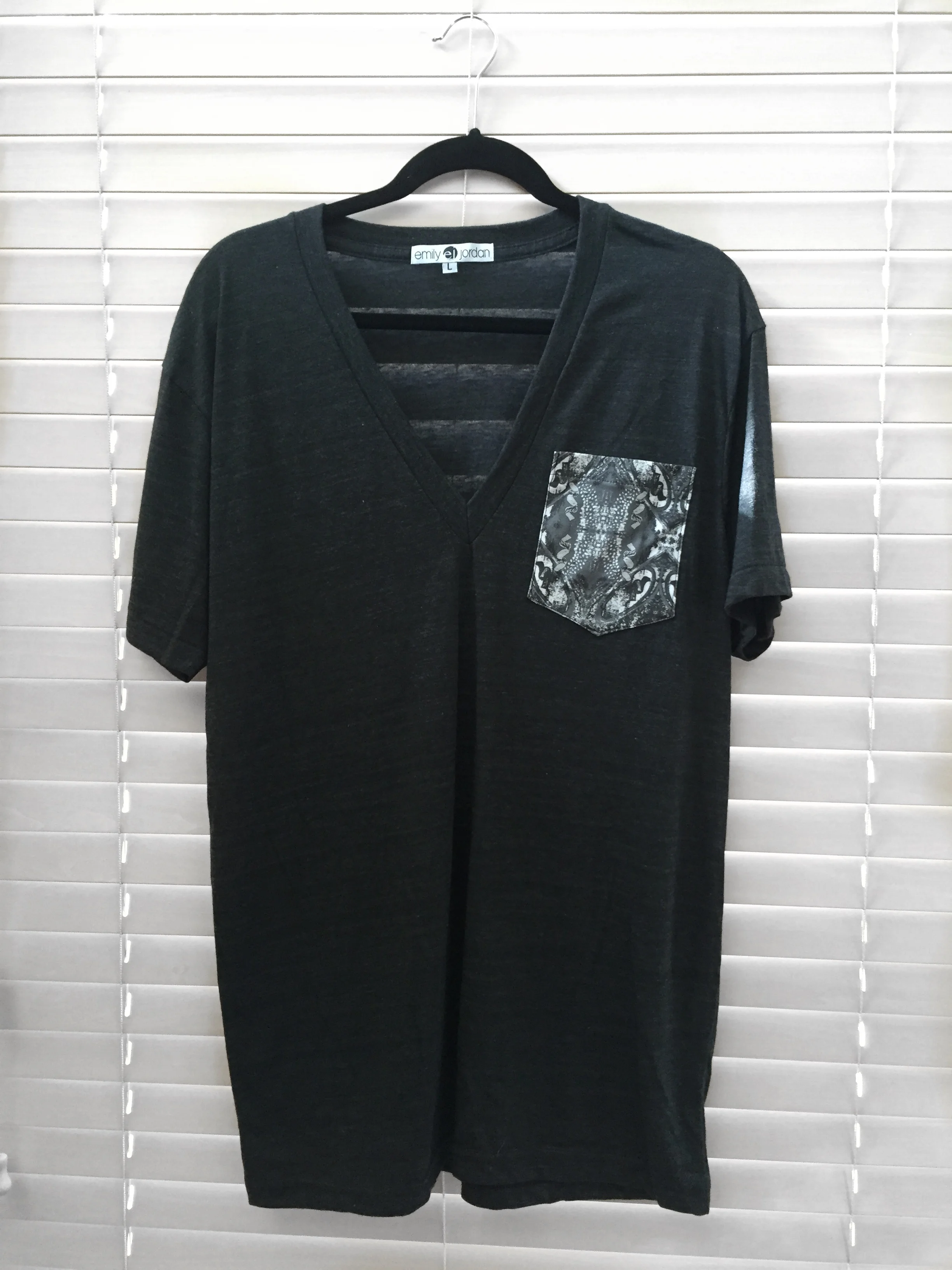 RB Tee V (Dante, East Sider, & Haley Charcoal Black/East Sider & Dante Storm-Grey)