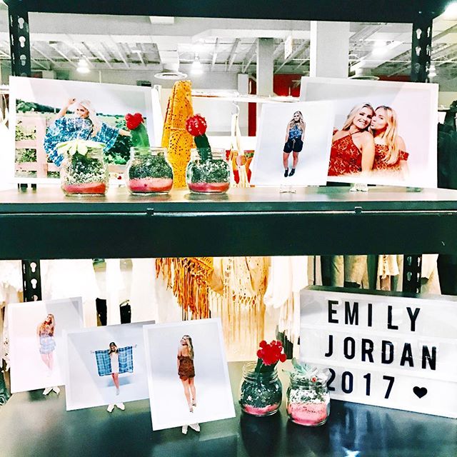 Day ✌🏽️ #EmilyJordan2017 #CoastMiami come say hey we're booth #814 :)