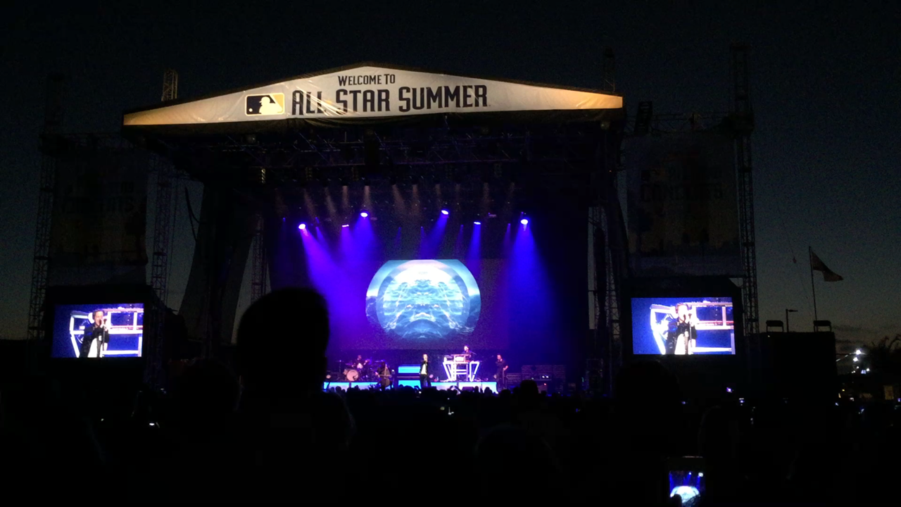 Hit Singers Swing By SD for All-Star Game Concert Series