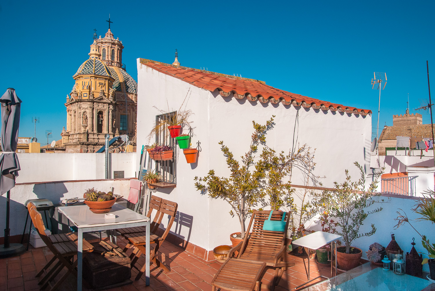 The gorgeous terrace at our airbnb
