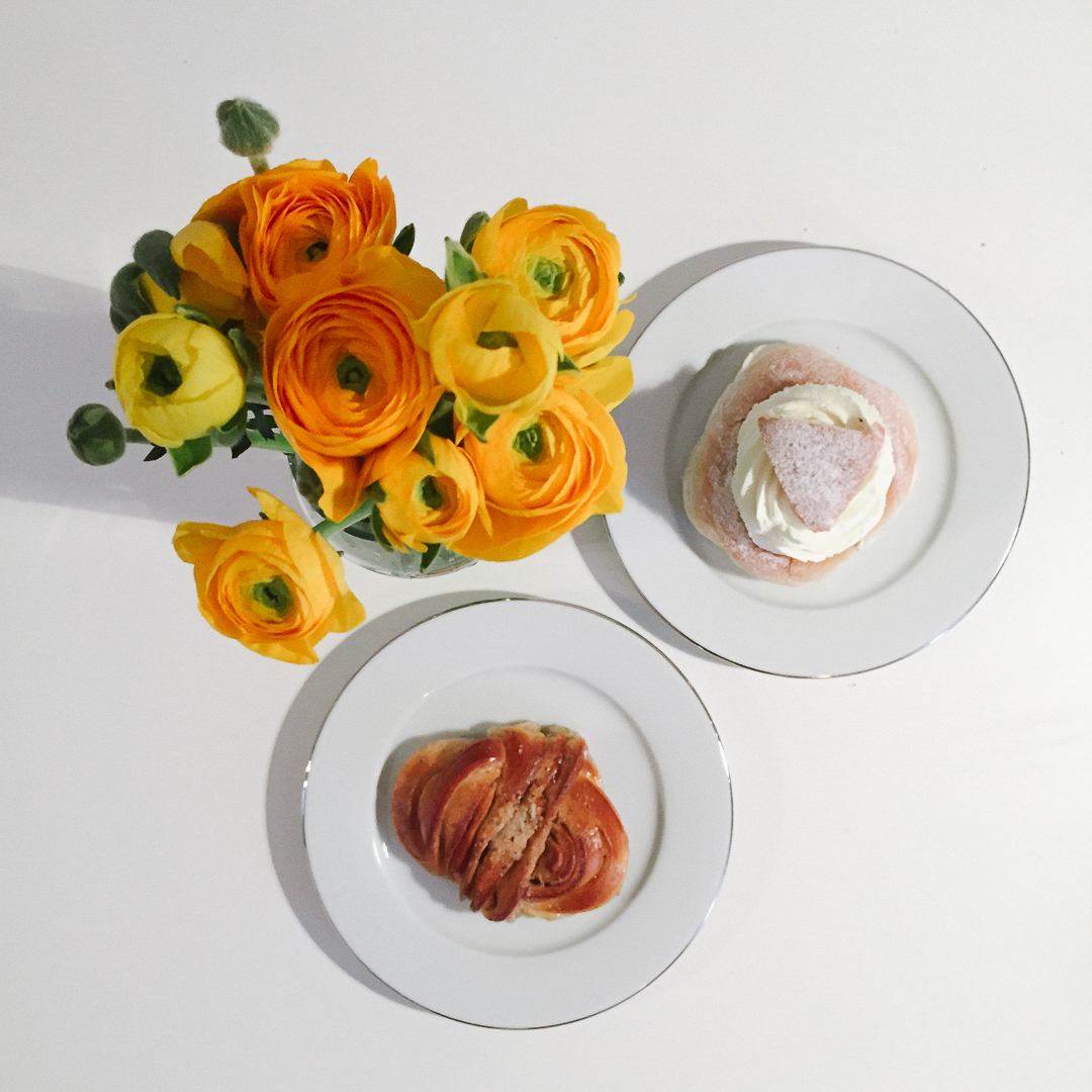 Cadamombulle (cardamom cinnamon bun) & Semla (sweet roll)