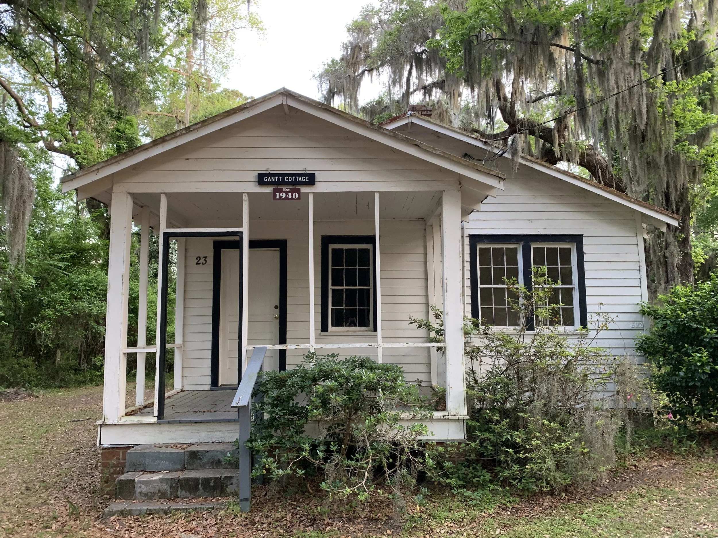 penn center  st. helena island, south carolina  2019  Gantt Cottage   Dr. Martin Luther King Jr. stayed in this cottage during retreats to Penn Center where he planned the March on Washington in 1963 and composed many of his speeches including “I Ha
