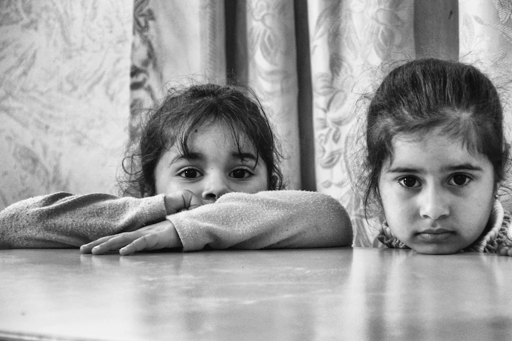 Young girls at Askar Refugee Camp 
