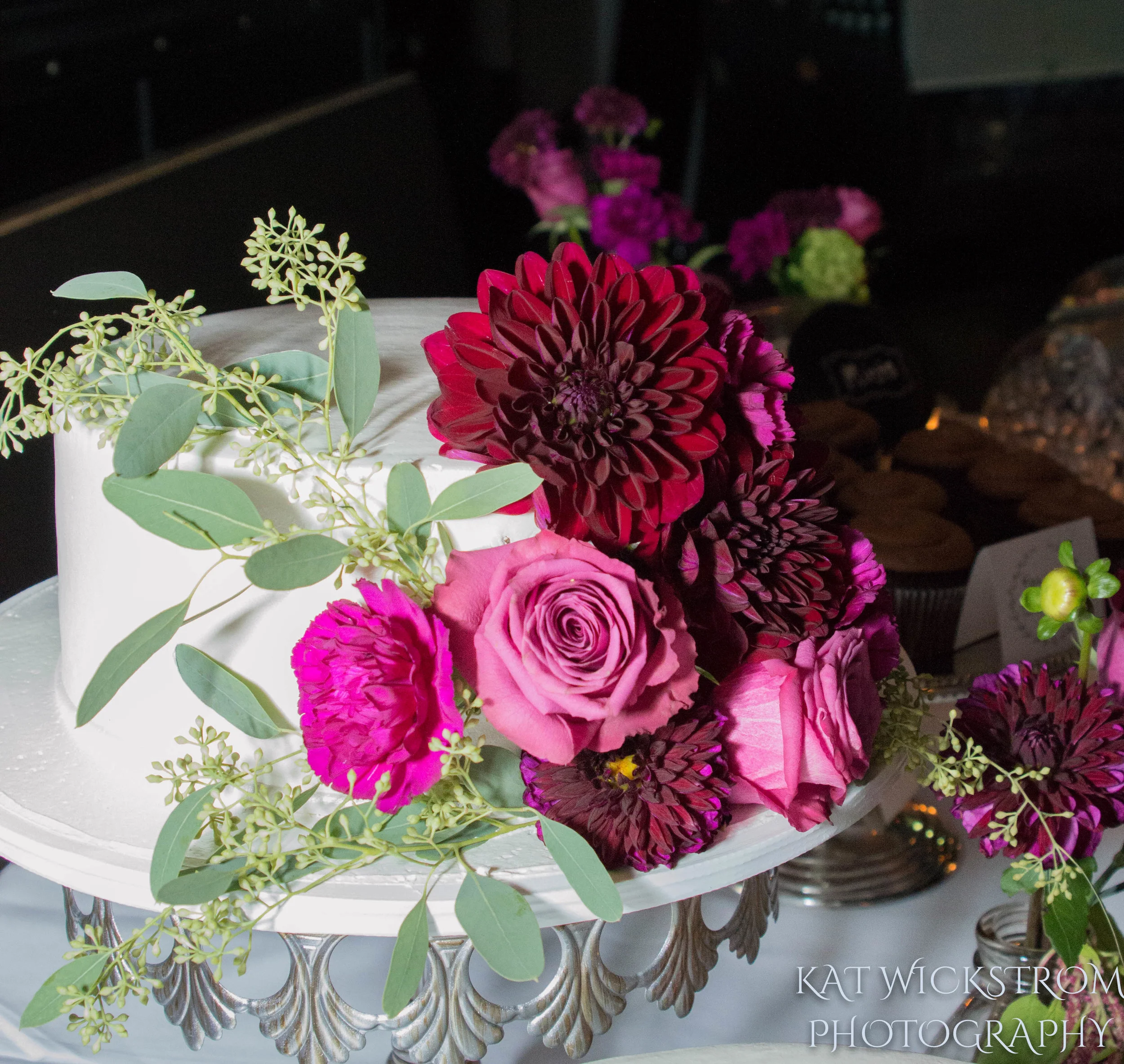Woodland Hills Cafe Fiore Wedding Reception Cake