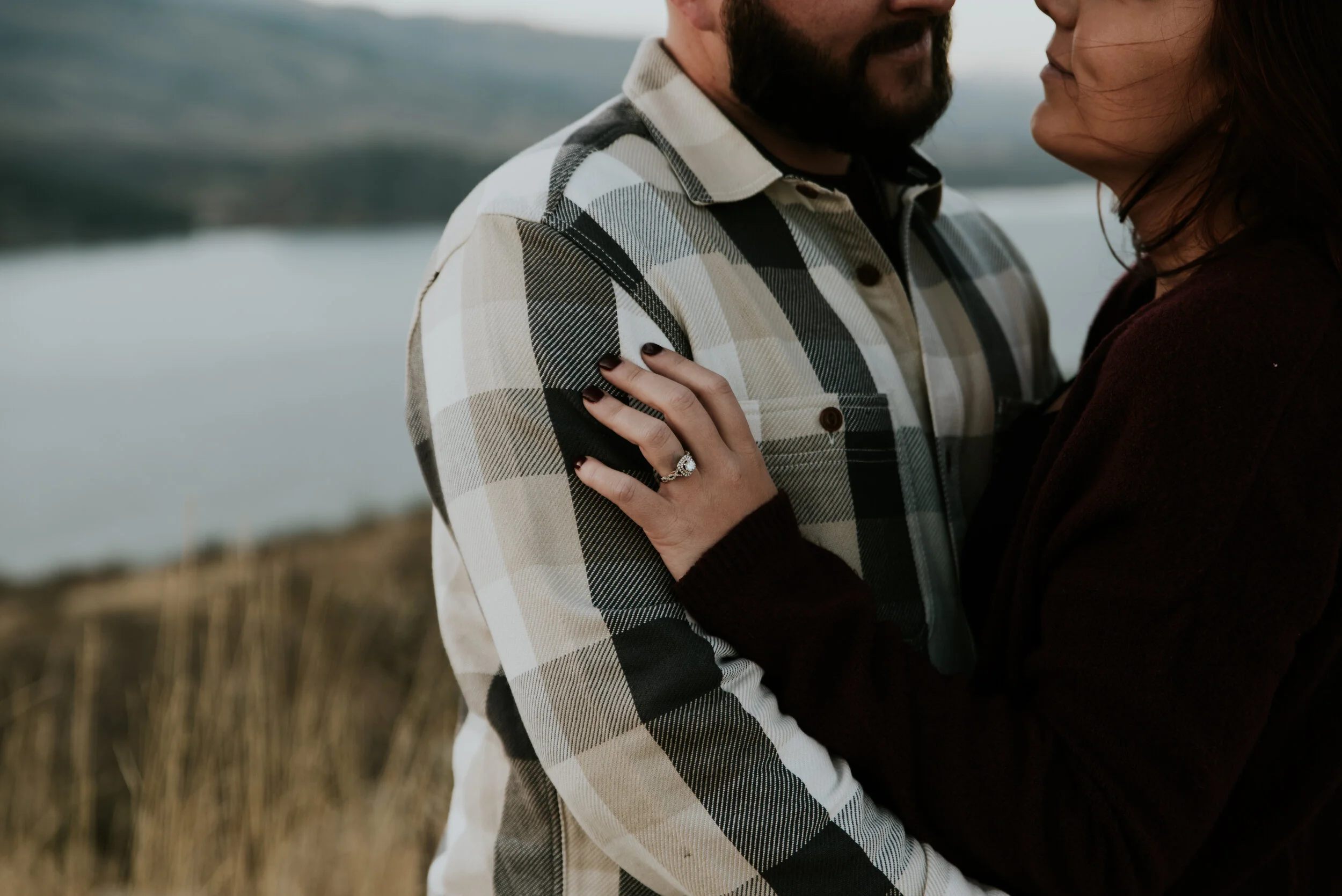 engagement-ring-at-a-horsetooth-reservoir-photo-session