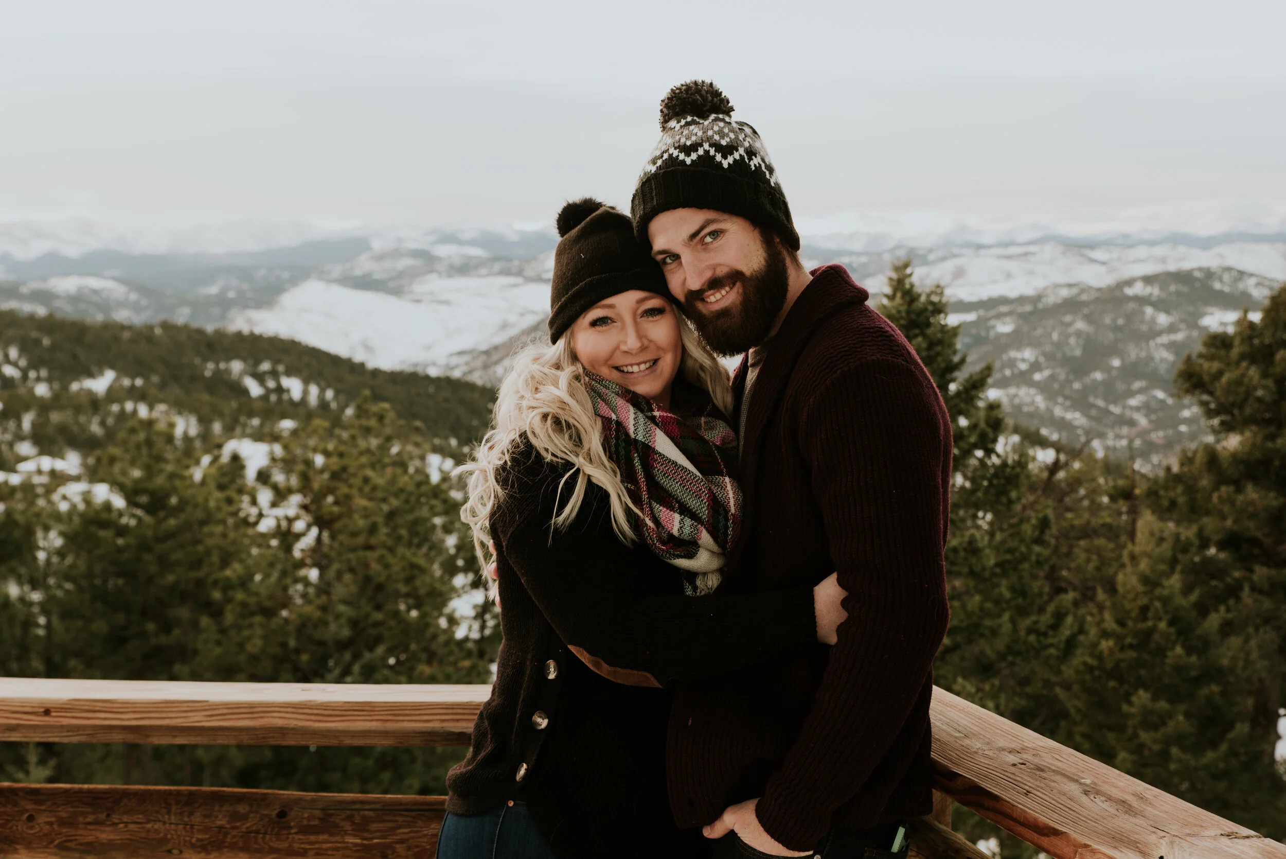 couple-poses-for-engagement-photo-at-lost-gulch-overlook