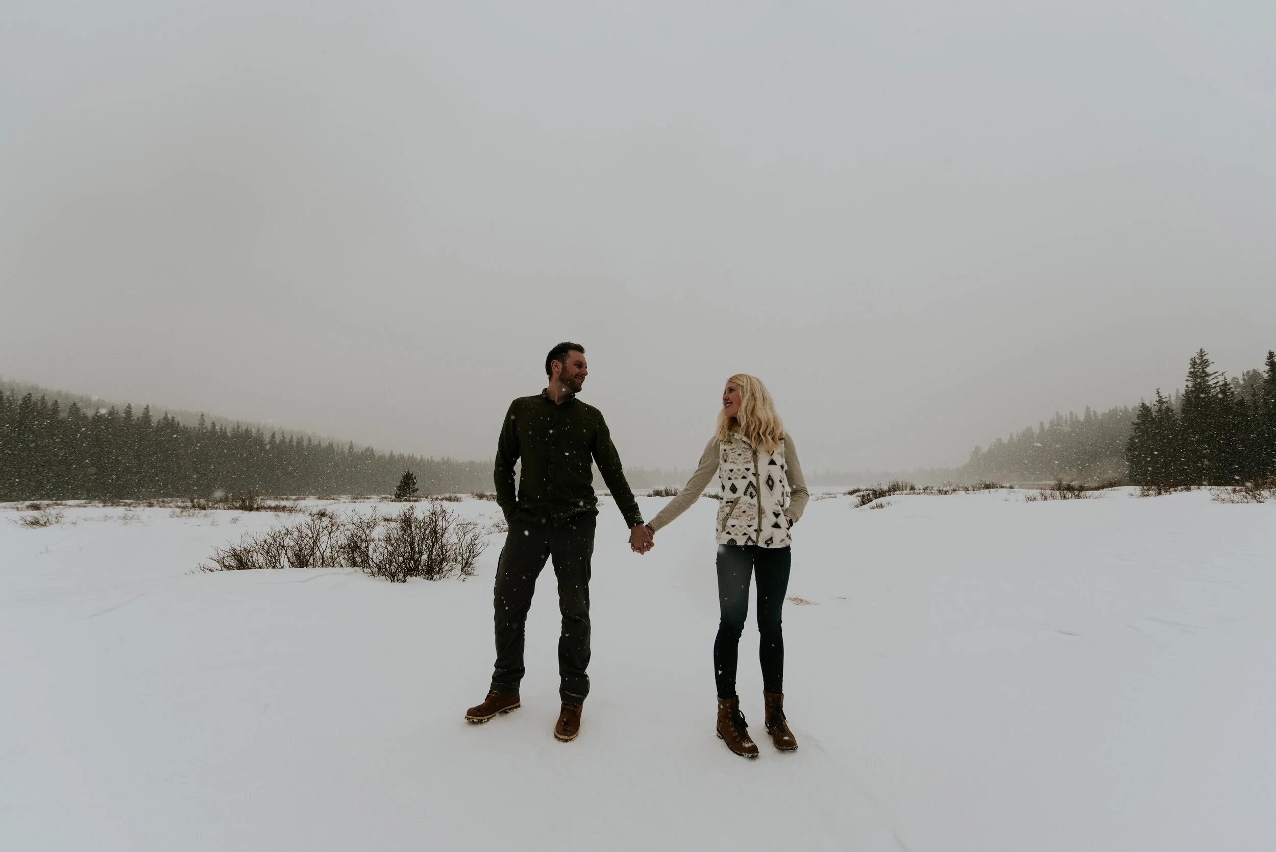 holding-hands-on-the-lake