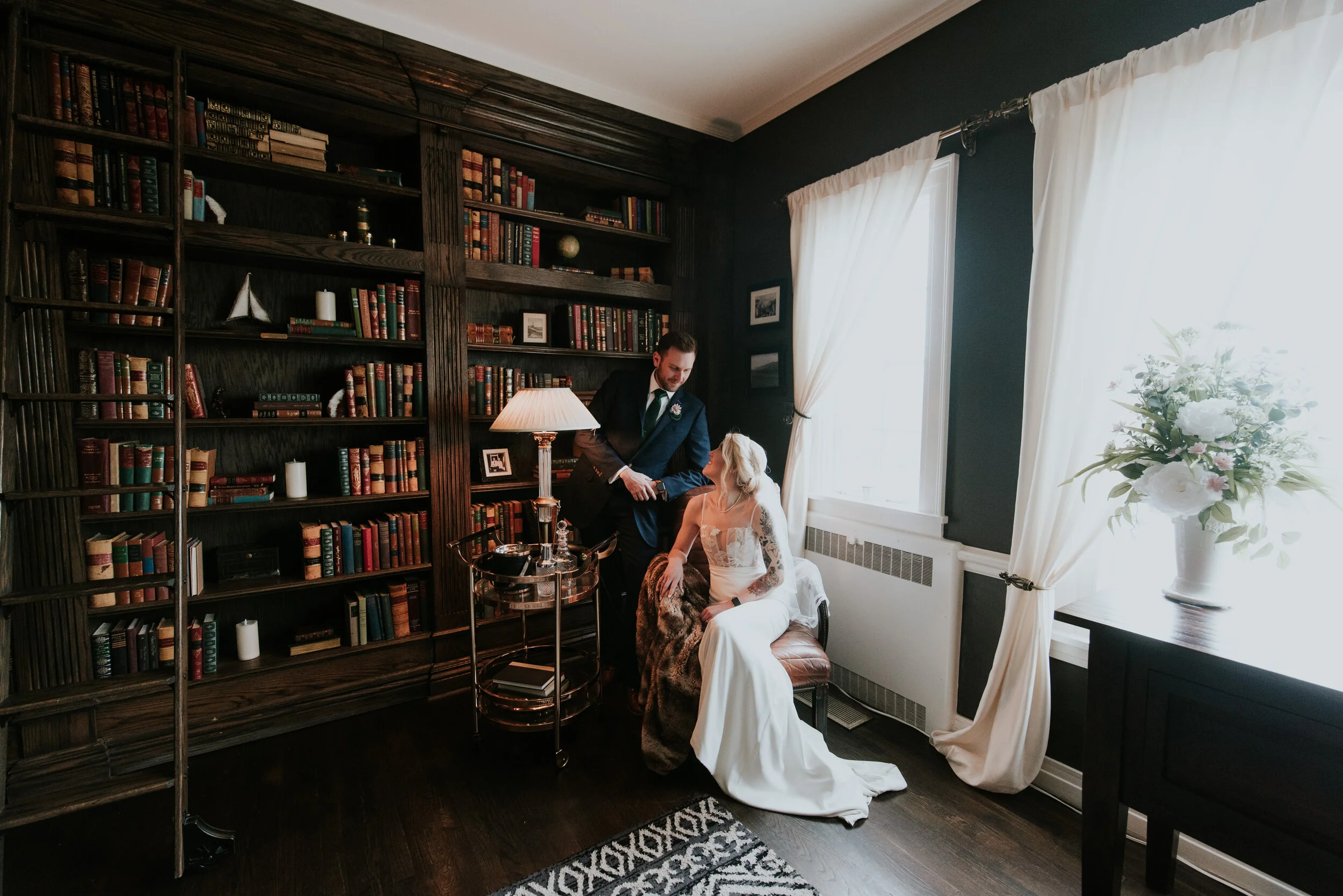 couple-library-manor-house
