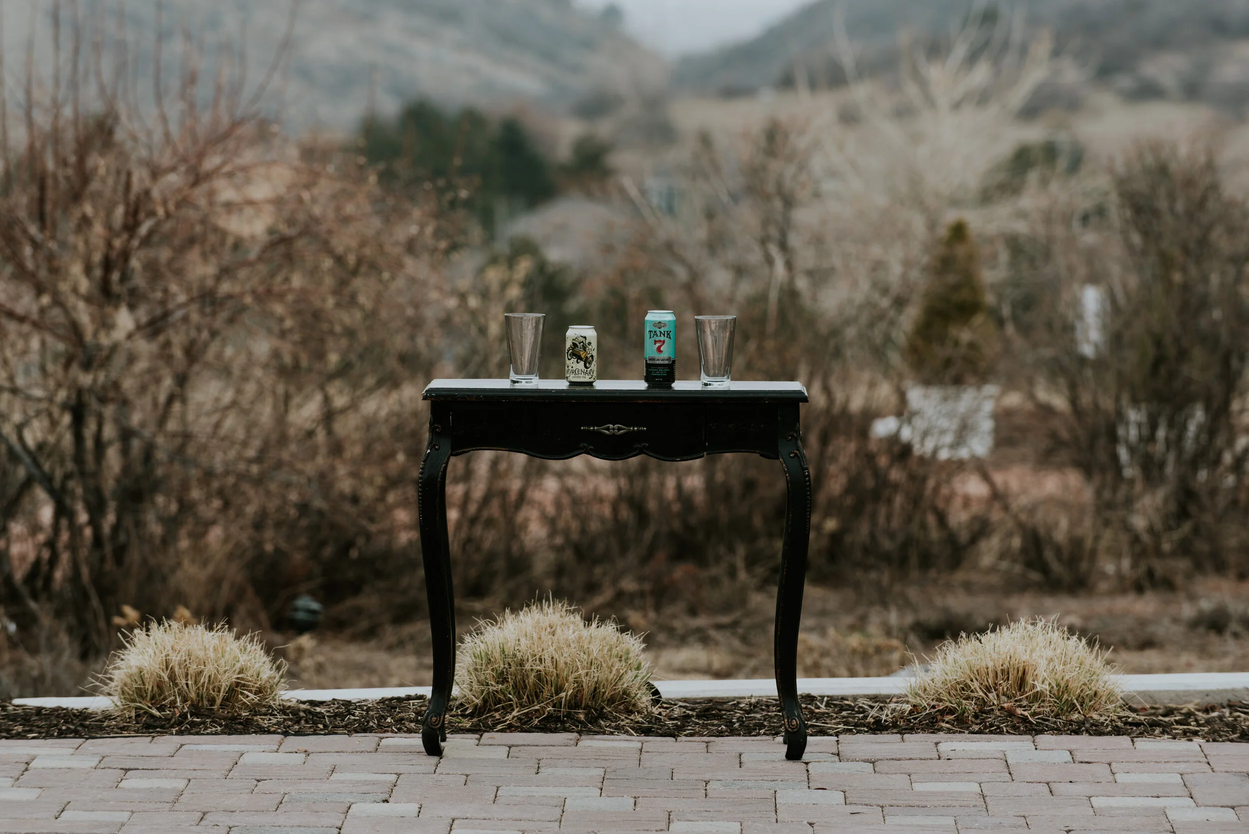 beer-ceremony-mountains-manor-house