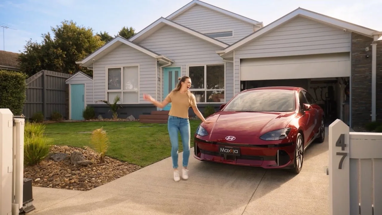 MMS - Maxxia 'Electric Dreams' Campaign | Social - 6 seconds (16:9)