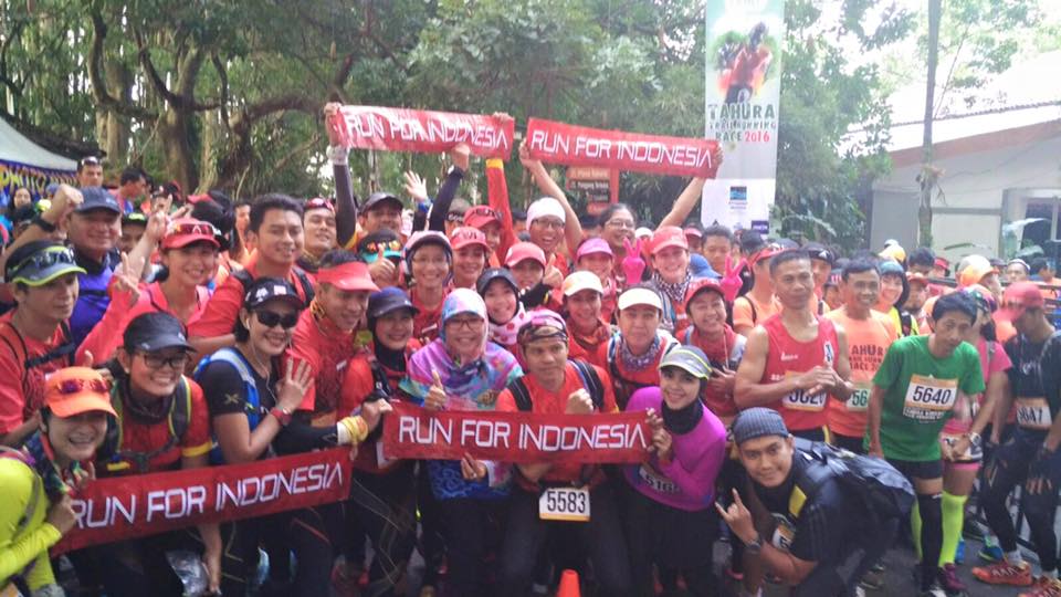 A great atmosphere at the start of Tahura Trail 