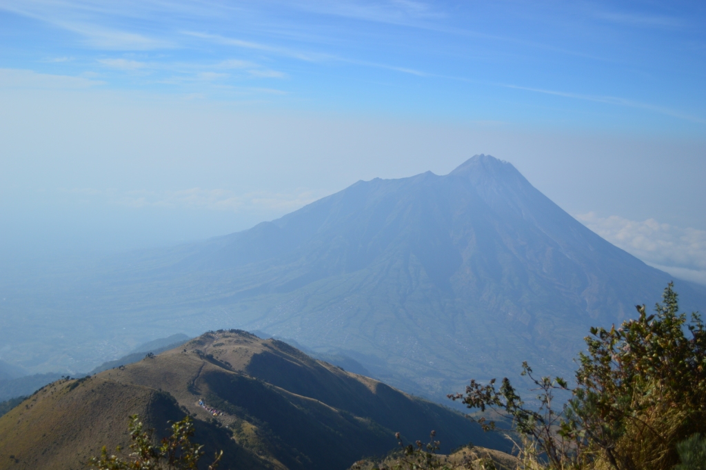 Gunung Merapi is the highest point of the 5 Peaks race