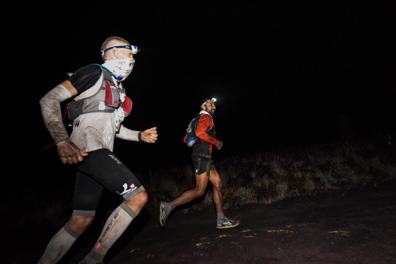 Jan Nilsen (in white) was running with eventual winner Ullas Narayana for a long time last year