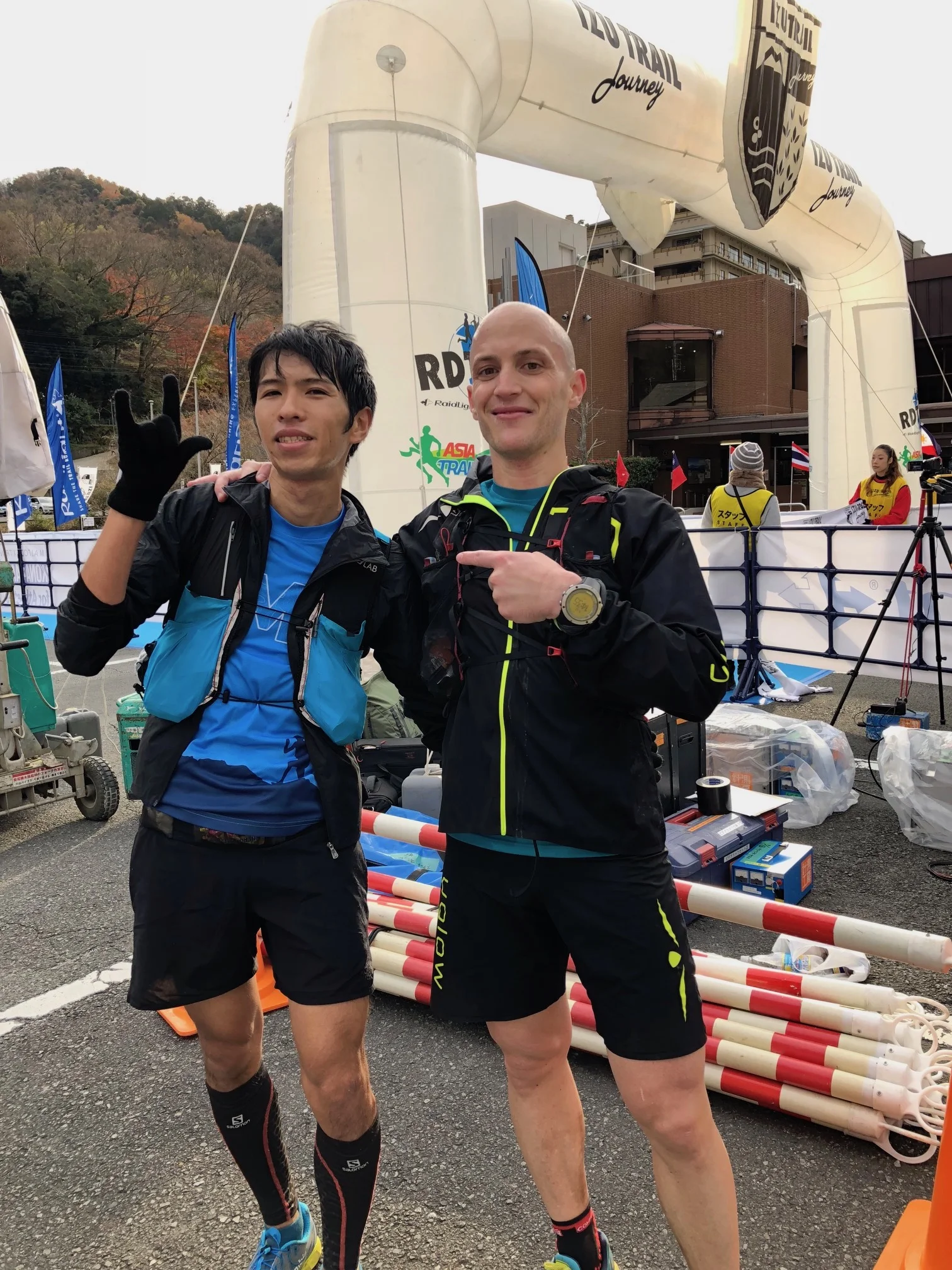Did they have a little tussle: Hisashi Kitamura and Pablo Diago Gonzales for 4th place!