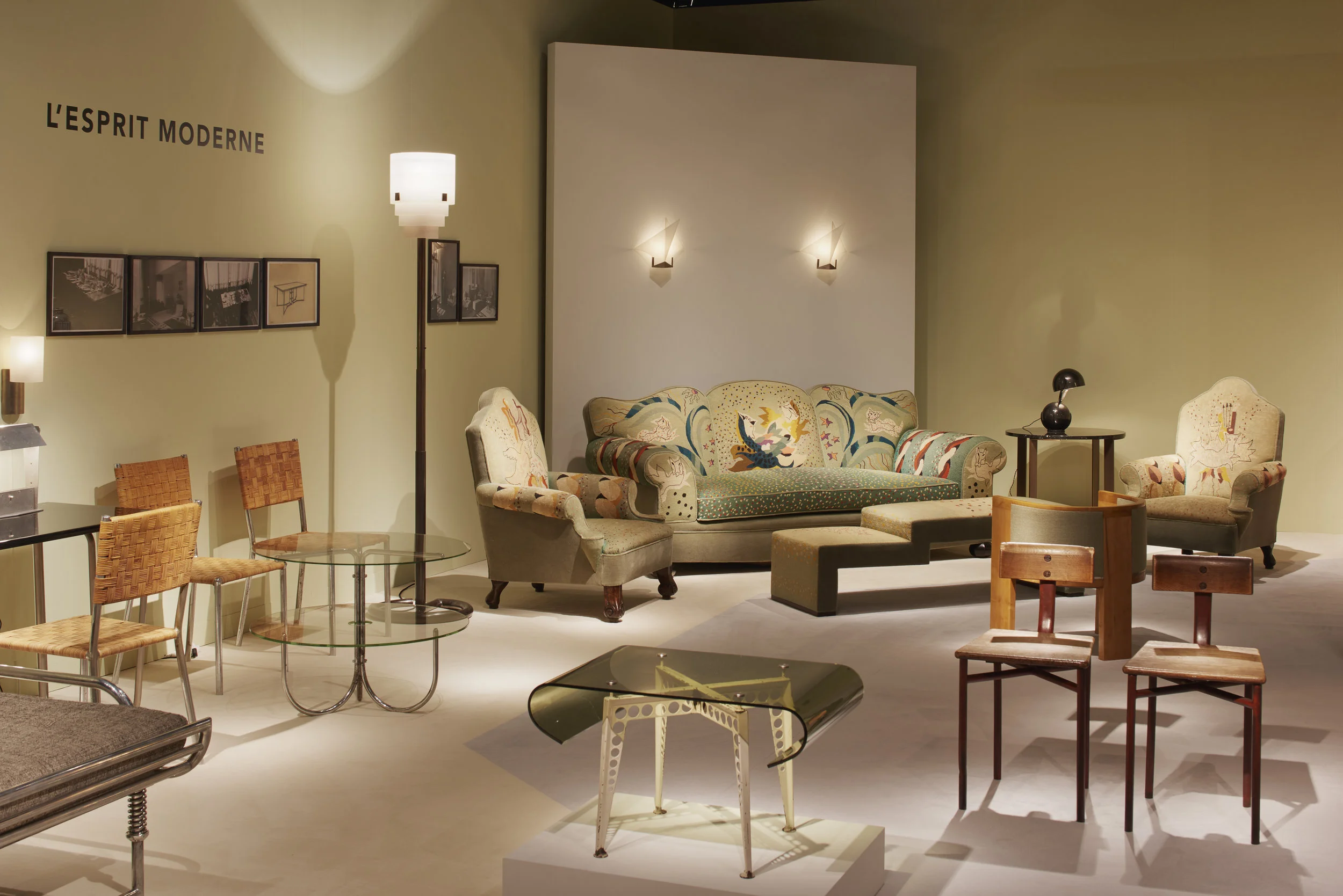Galerie Jacques Lacoste - Design Miami/ Basel with a sofa and a pair of armchairs and a bench by Jean Lurçat (ca. 1927) acquired directly from the family of the first owner, Mr Georges Salles, chief curator of the Musée du Louvre Sofa in wool tapestry, embroidered with small dot, with fantastic animals decor; size: 215 x 112 x 95 cm / 84.6 x 44 x 37.4 in