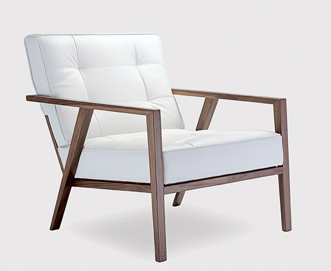 STM full arm with walnut frame and leather upholstery © OKHA