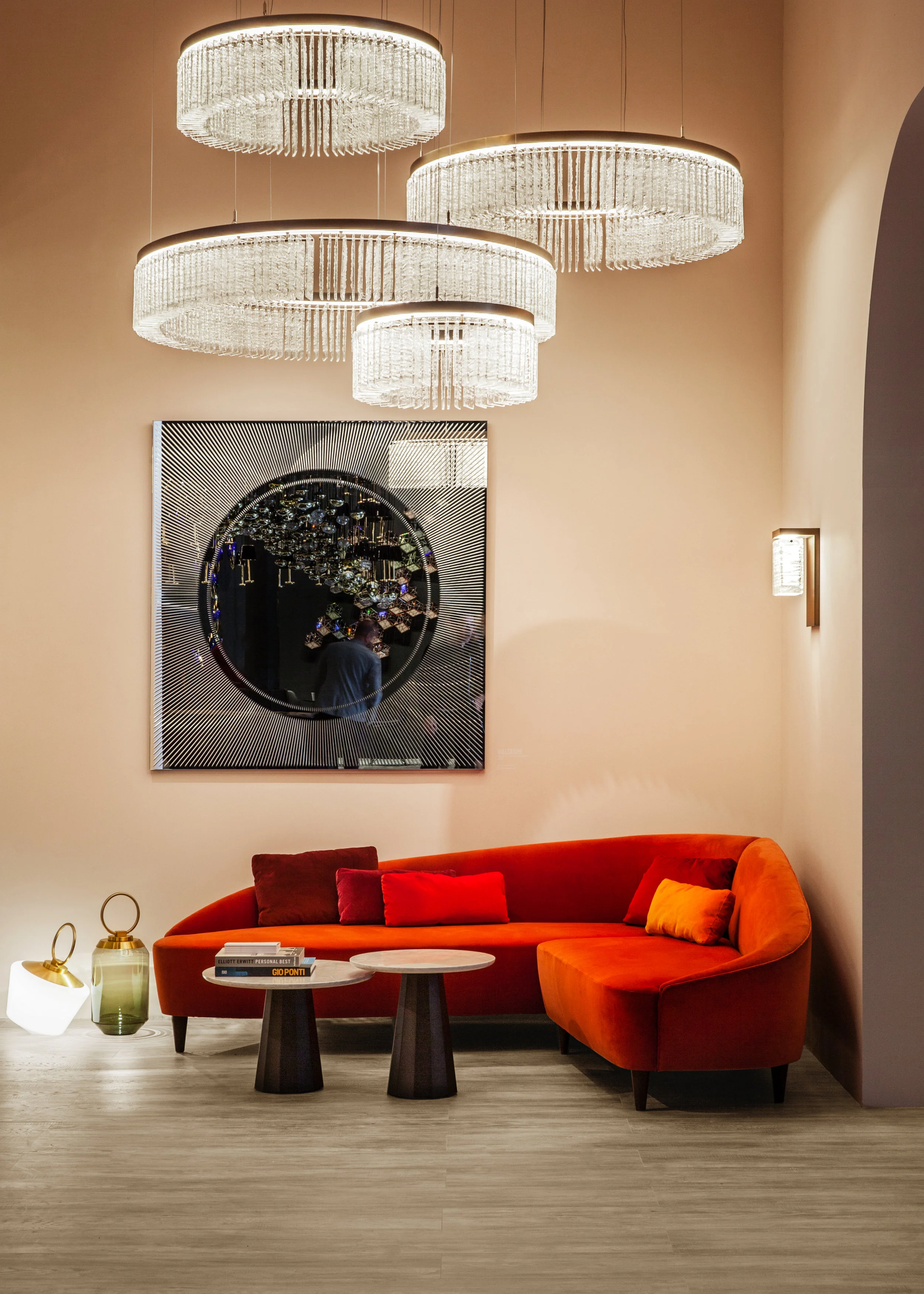 Ice Murano glass chandelier, Euroluce 2019 ⓒ Veronese Design: Reda Amalou