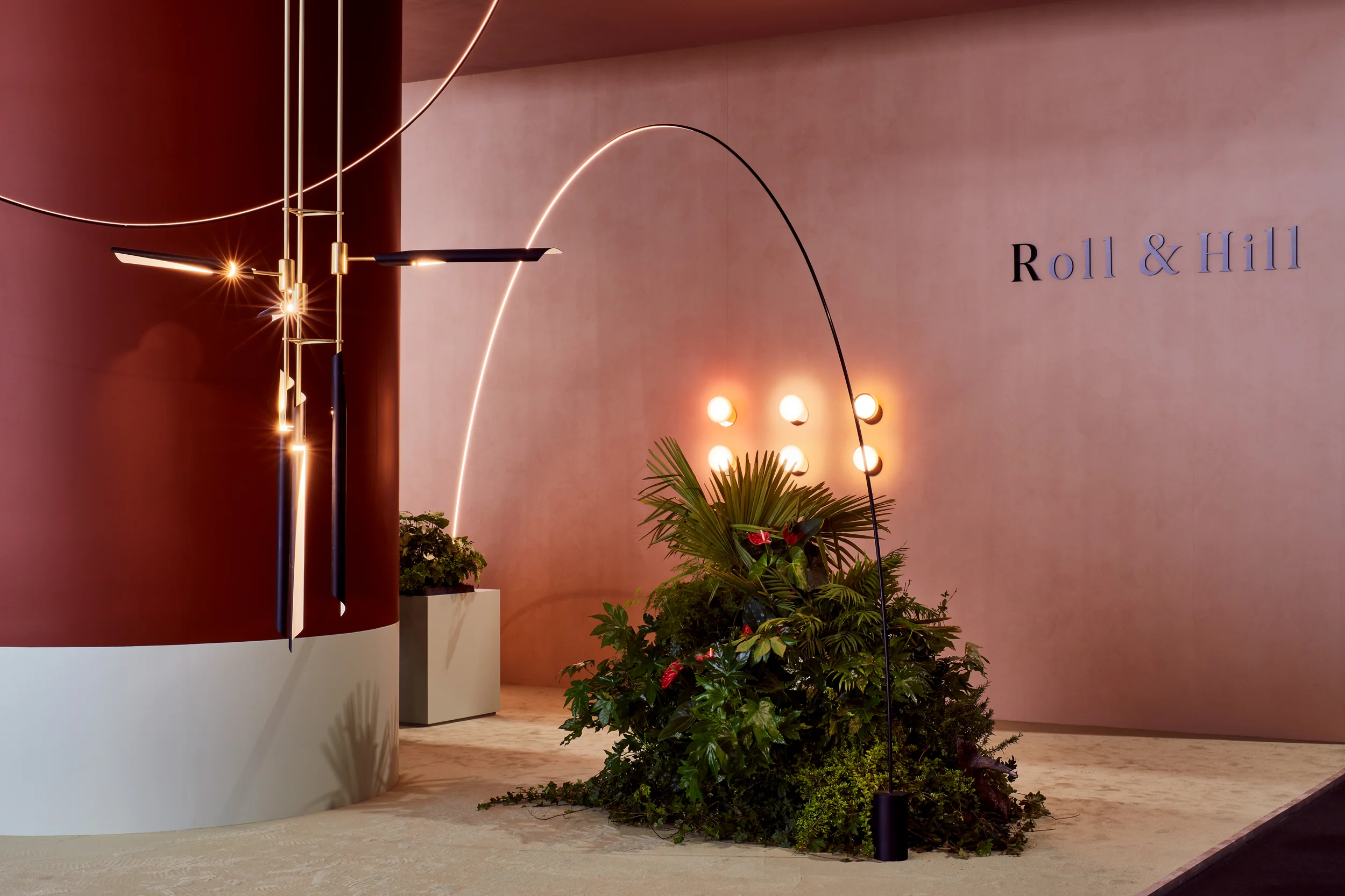 Boden pendant (foreground) and Pole floor lamp (background) Euroluce 2019, © Mark Cocksedge Design: David Weeks Studio