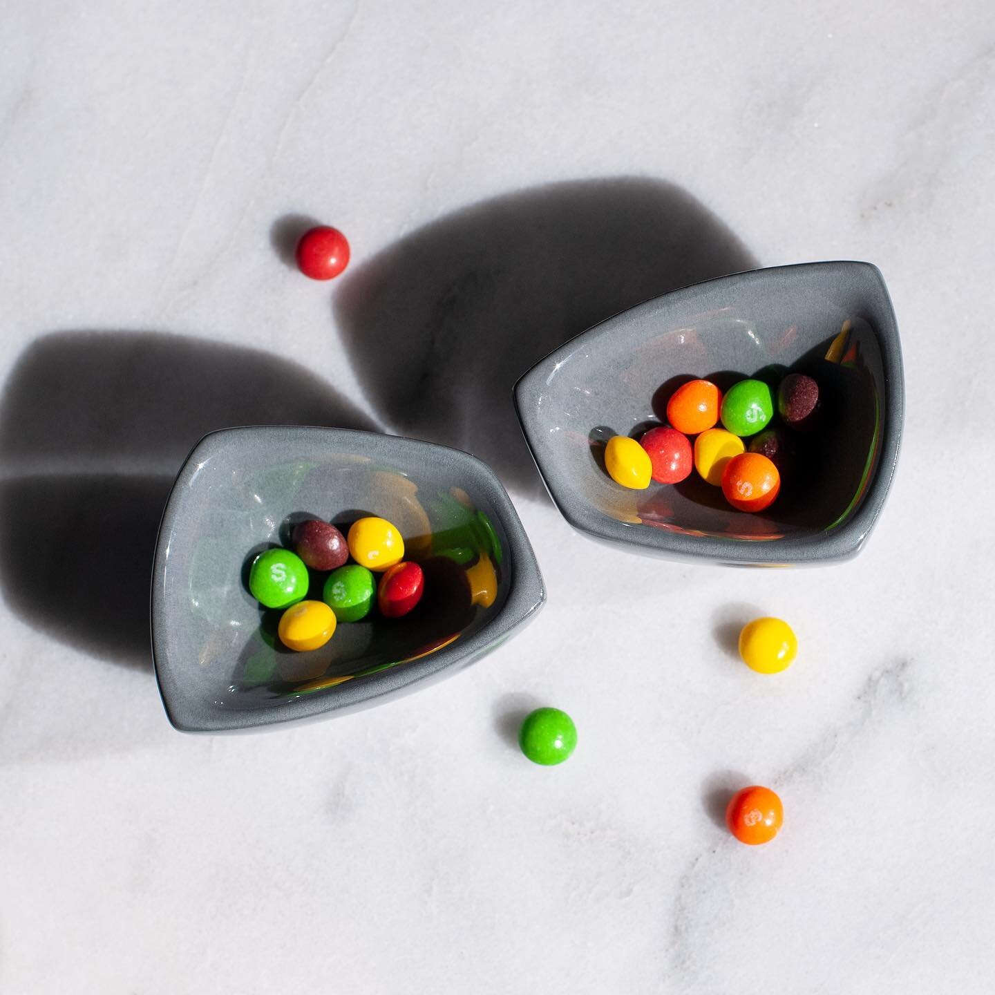 Skittles for scale. ⚡️RAFFLE ⚡️ for #CTFDIY 
Only a few days to get your tickets in to win BOTH of these pinch bowls! Tickets are $10 - purchase as many as you&rsquo;d like for more chances to win! 

🫧venmo - @ Stormie-Burns - drop your instagram ha