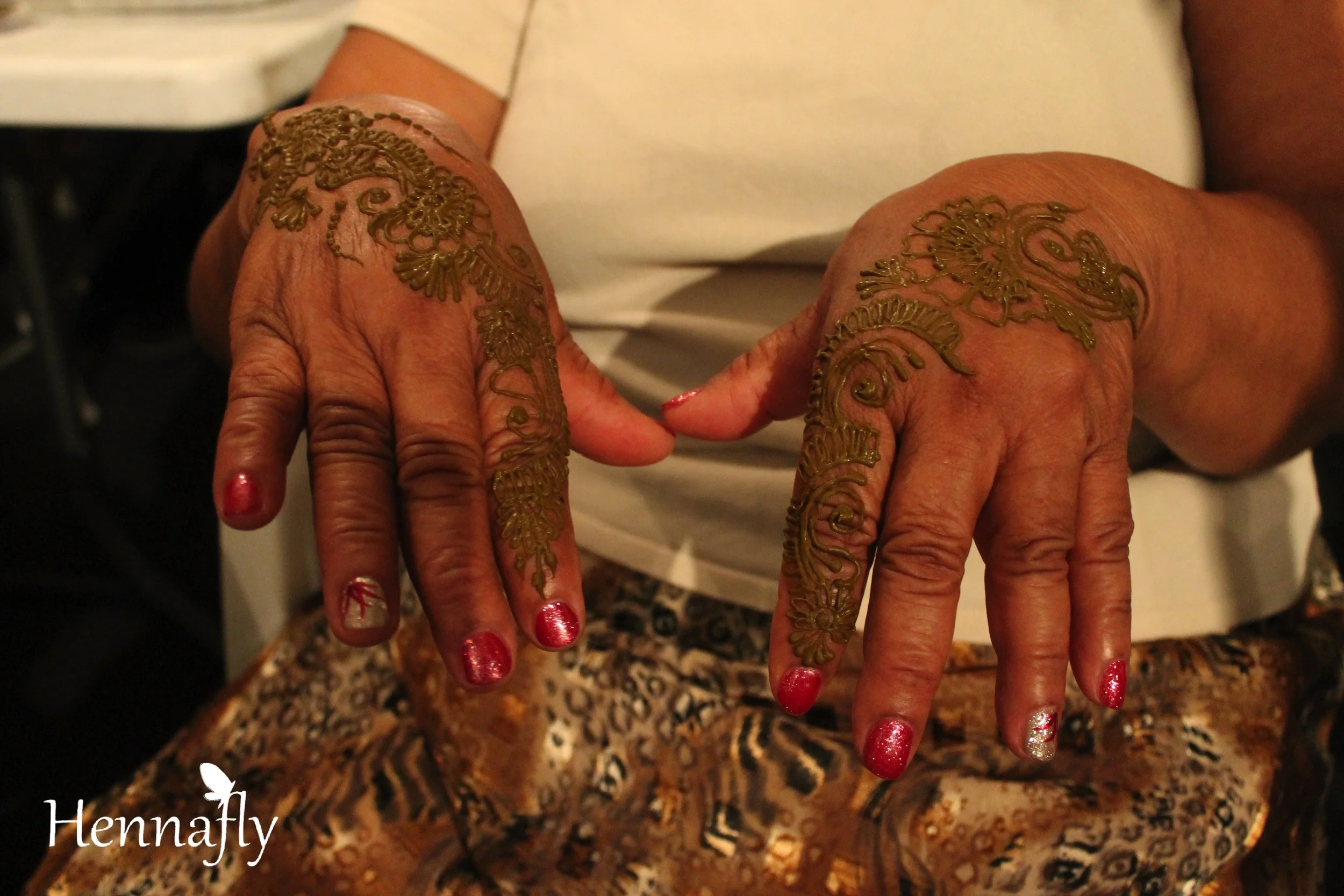 IMG_2895Hennafly.jpg