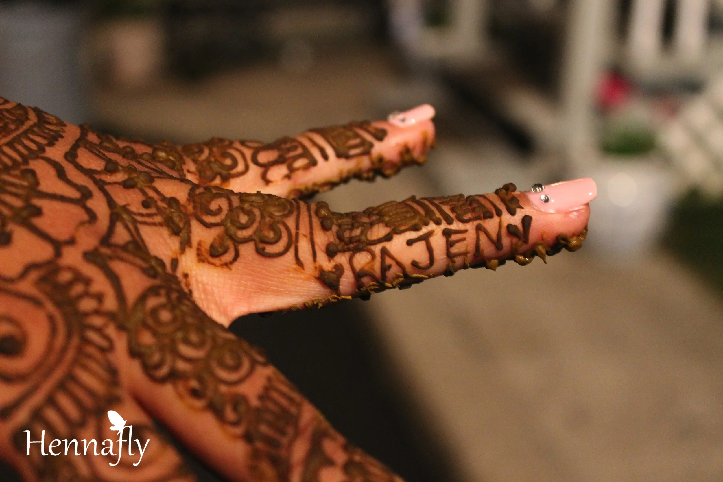 IMG_2889Hennafly.jpg