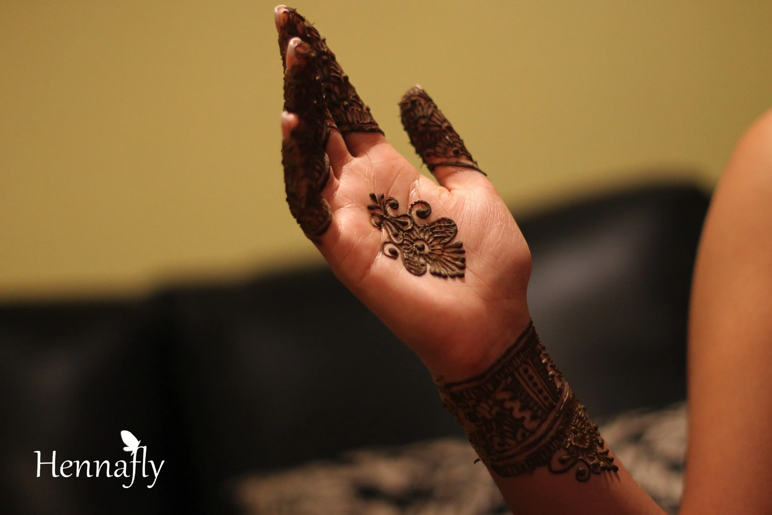 IMG_5425Hennafly.jpg