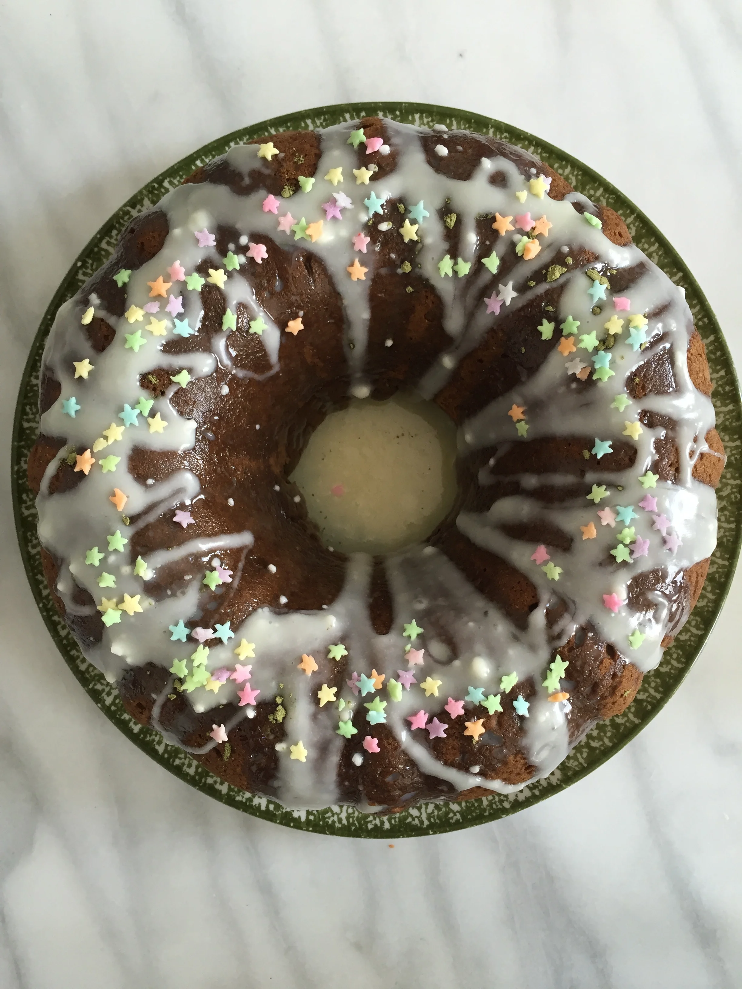 matcha-bundt-cake-whole-overhead-molasses-and-mayhem.jpg