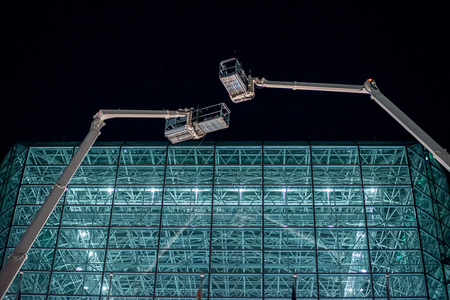  Javits Center 