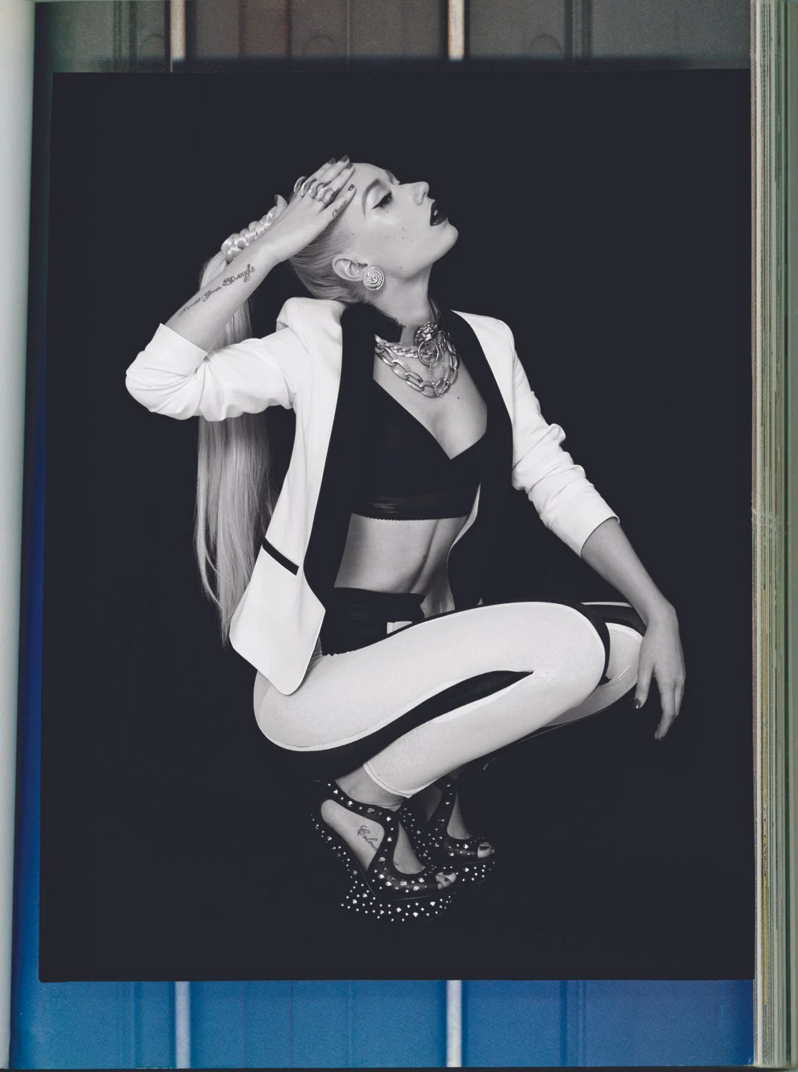 Iggy_VIXEN_Format-6_sm.jpg
