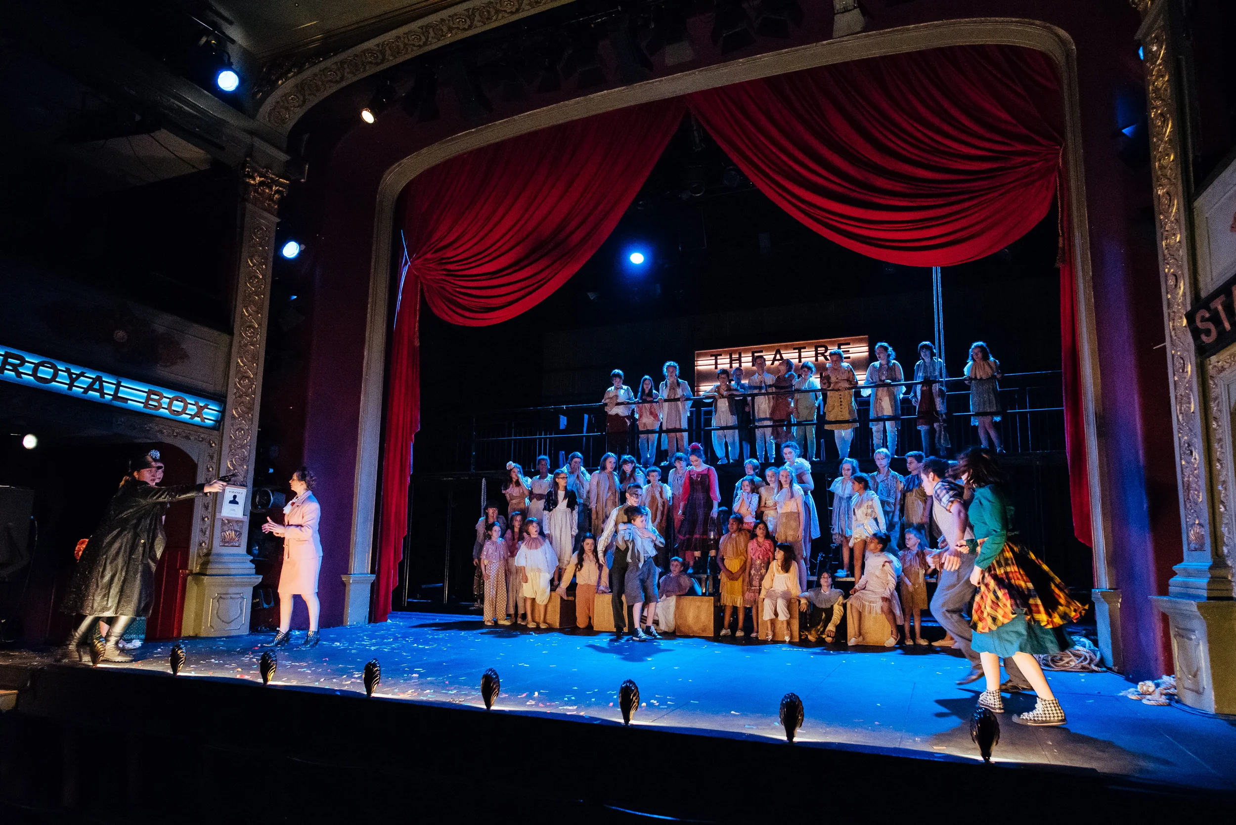 Under a Cardboard Sea at Bristol Old Vic - Photographer Jack Offord - Low Res-1289.jpg