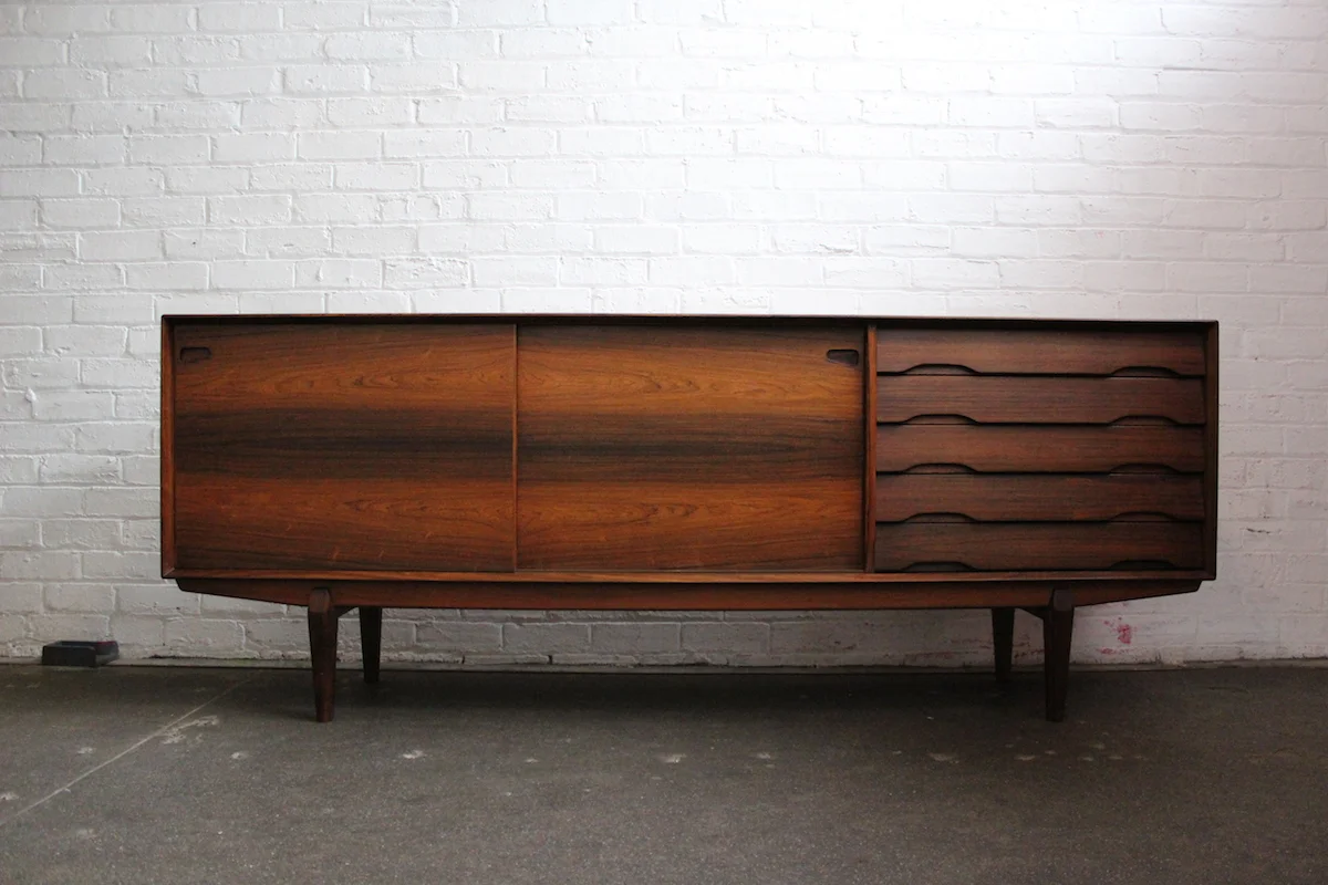 Skovby sideboard 1.jpg