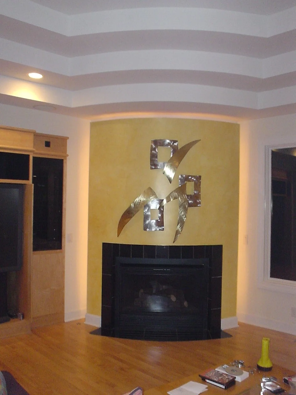  Commission for a private residence on a curved wall 