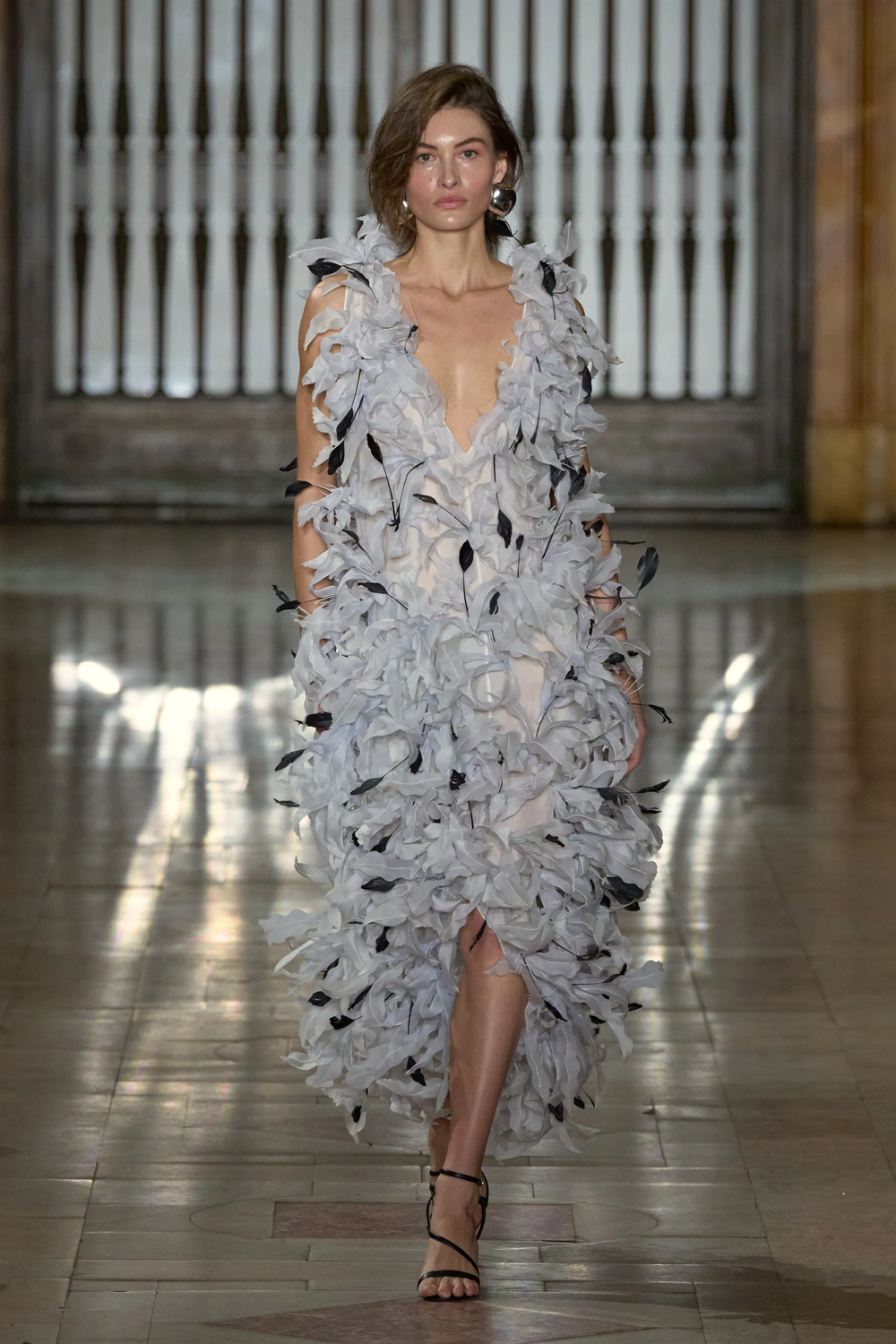 PrabalGurung_FW25_41.jpg.jpg.webp
