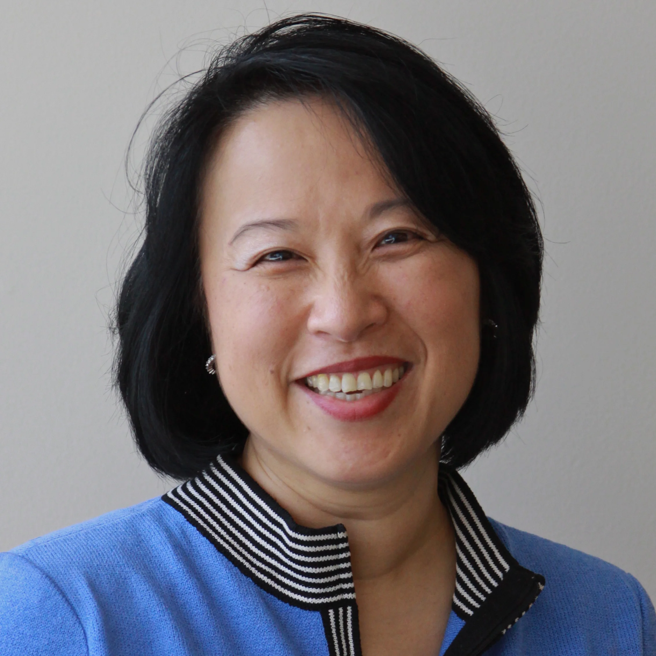 Julia Kim.jpg