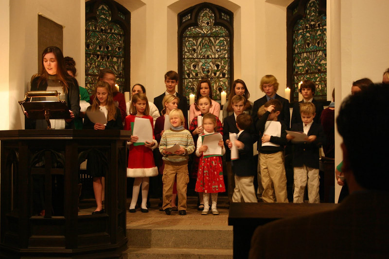 Christmas eve, 2007, Mead Chapel; photo by Liza Henshaw.jpg