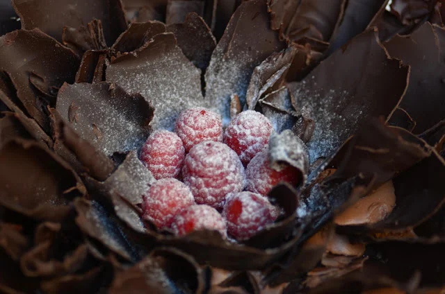 chocolate_raspberry_cake_9.jpg