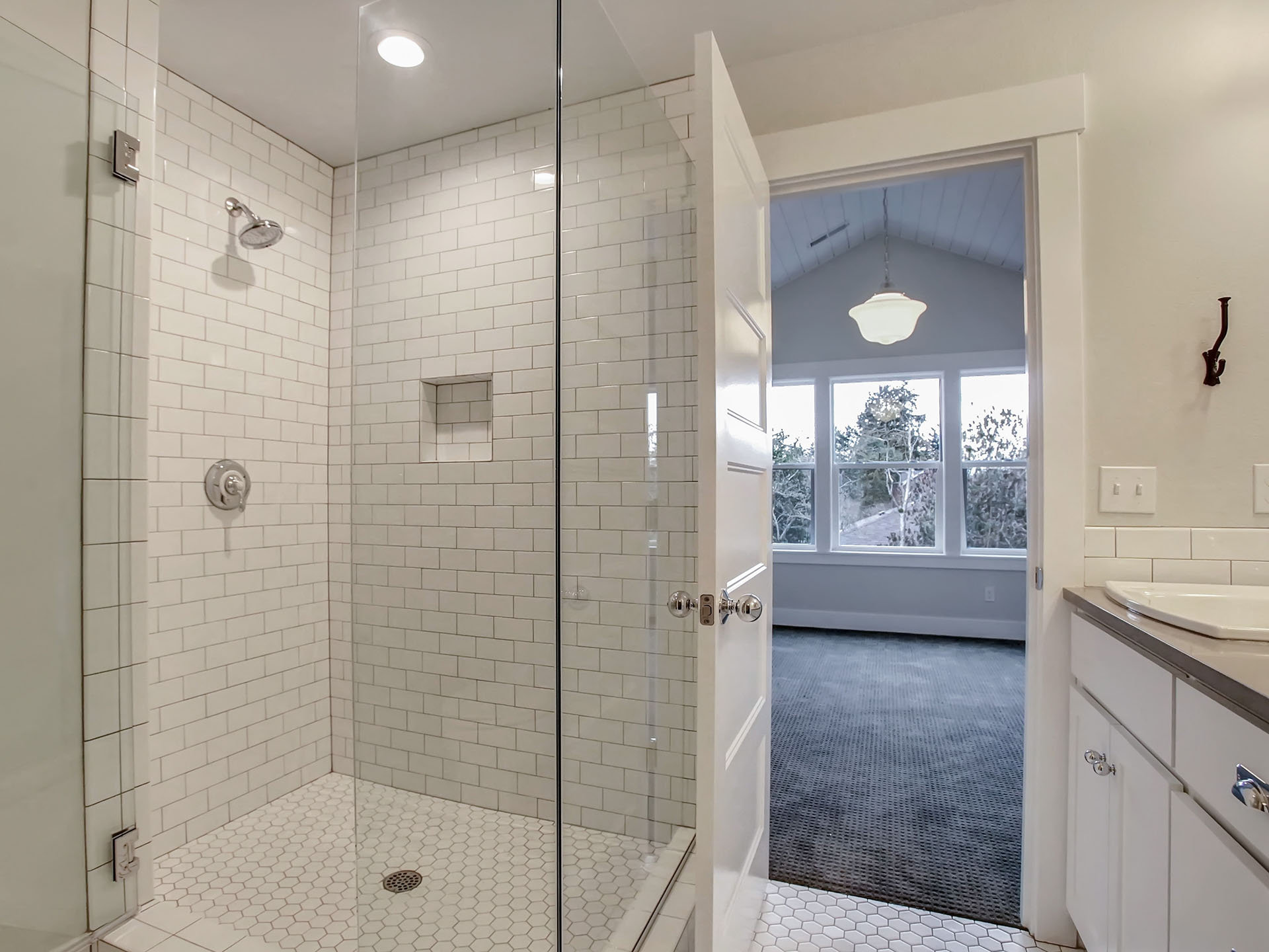 5437 NE 37th Ave - Portland- 25.jpg