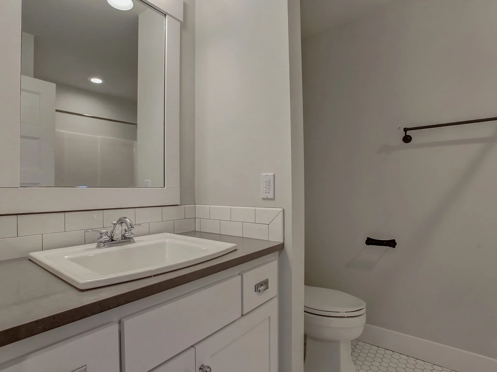 5459 NE 37th Ave - Portland- 25.jpg